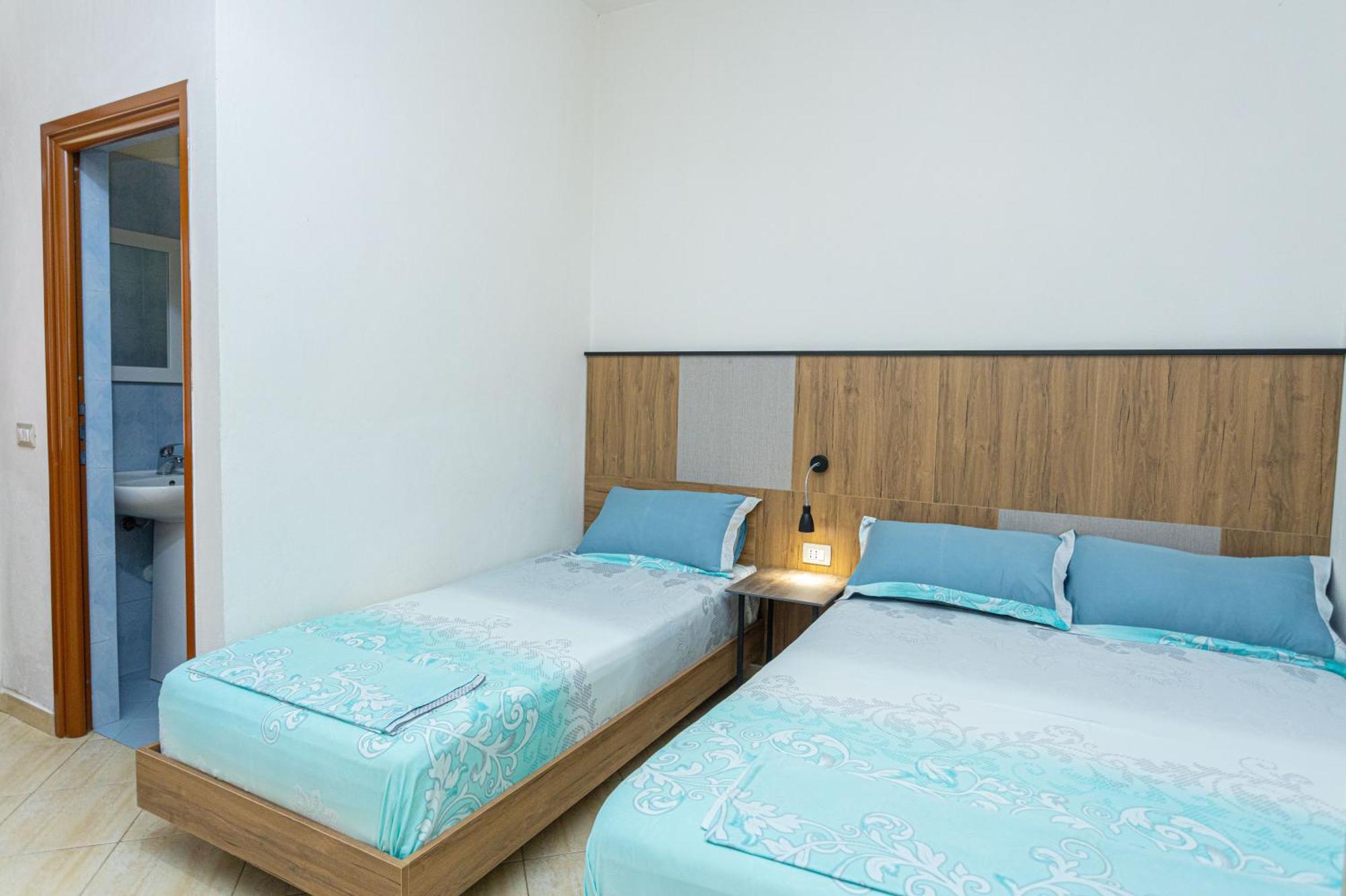 Hotel Olti Вльора Екстер'єр фото